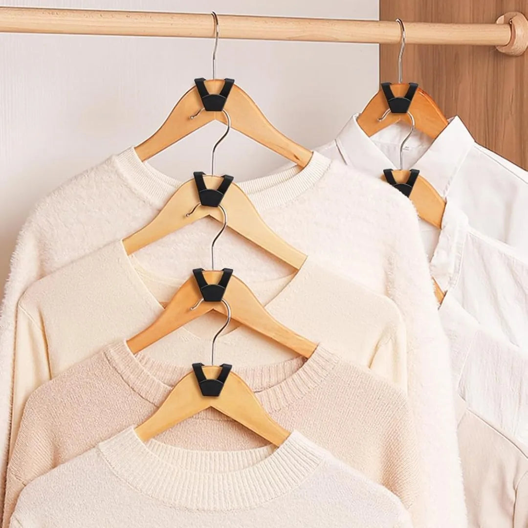 Hanger connectors linking hangers on a rail, ten free in The Family Closet Set